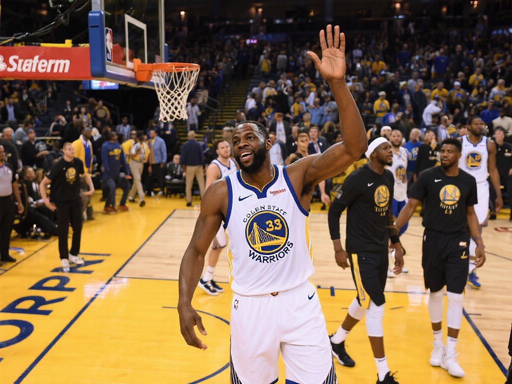 勇士终场前劲压火箭,格林镜头喊晚安庆祝 无论从比赛的策略执行到团队协作再到心理战