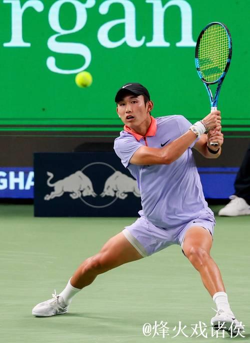 ATP上海大师赛 商竣程1-2不敌对手无缘16强 ATP上海大师赛 商竣程1-2不敌对手无缘16强