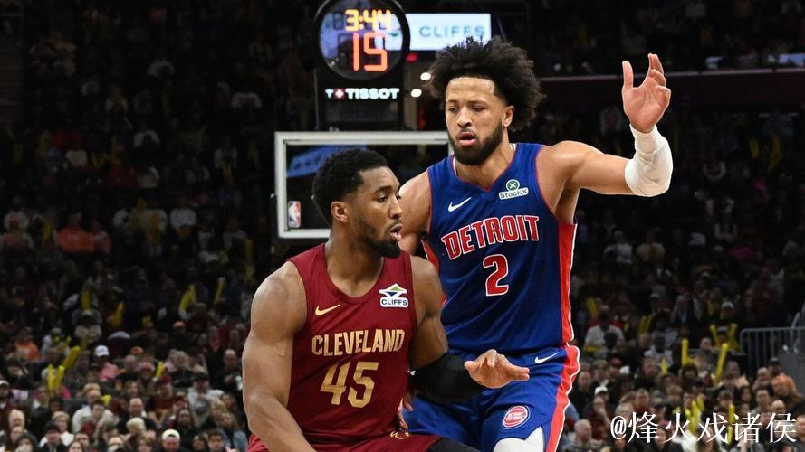 坎宁安27+6+7米切尔30+6 活塞力克骑士止其3连胜